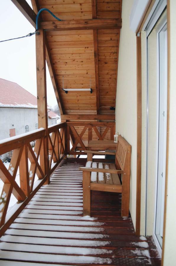 Eko Zagroda Bocianie Gniazdo Mikołajki Exterior photo